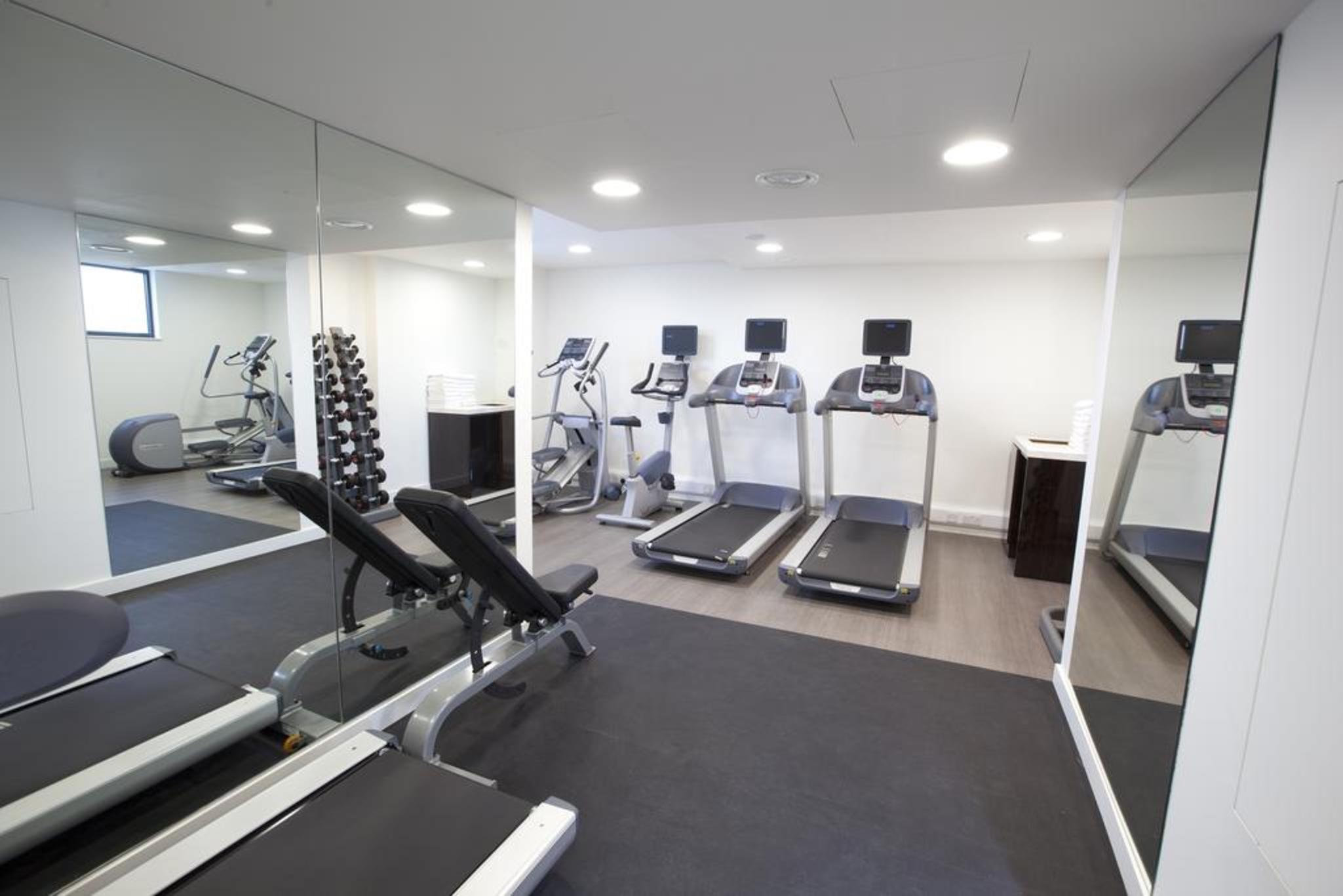 Dorsett Shepherds Bush London Ngoại thất bức ảnh